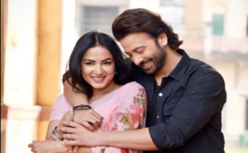 রণবীর–আলিয়া যেখানে, শাকিব–সোনাল সেখানে